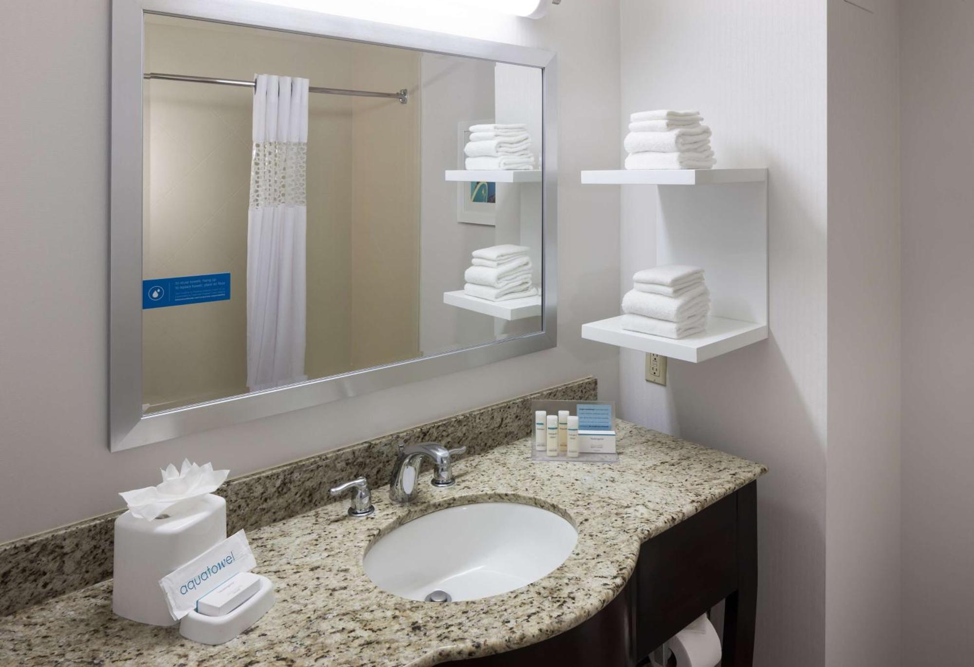 Hampton Inn Los Angeles Orange County Cypress Dış mekan fotoğraf