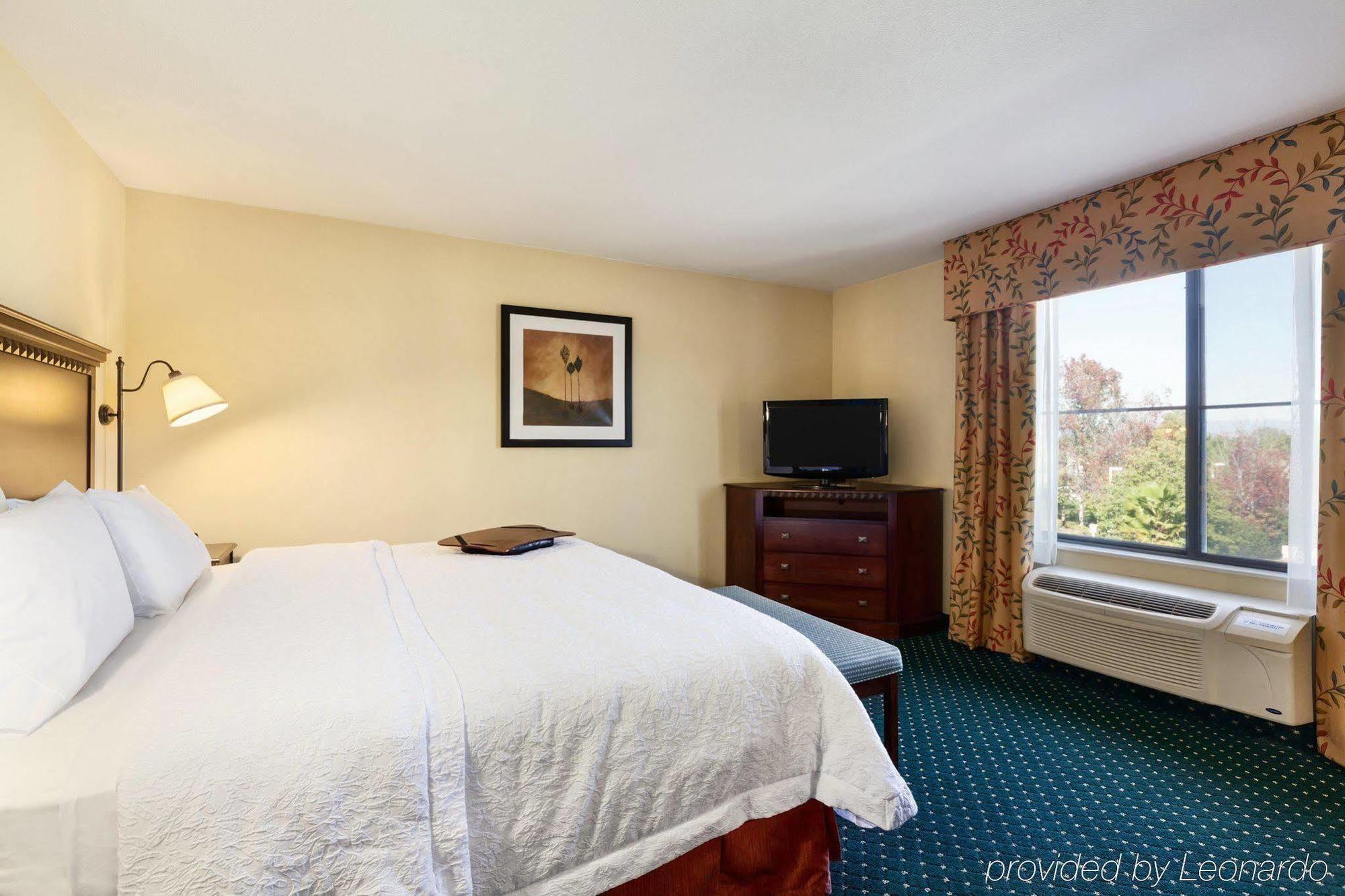 Hampton Inn Los Angeles Orange County Cypress Dış mekan fotoğraf